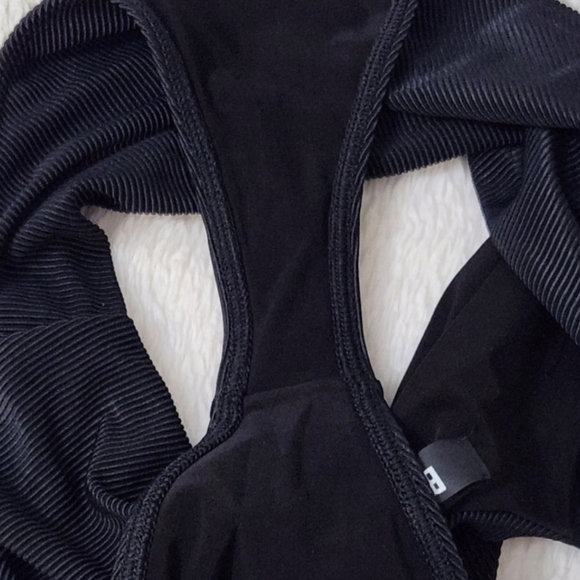 New!Beach Riot Celine One Piece Swimsuit - Picture 12 of 14